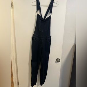 Kancan Skinny legged Overall’s. Dark blue Jean wash. Size Large